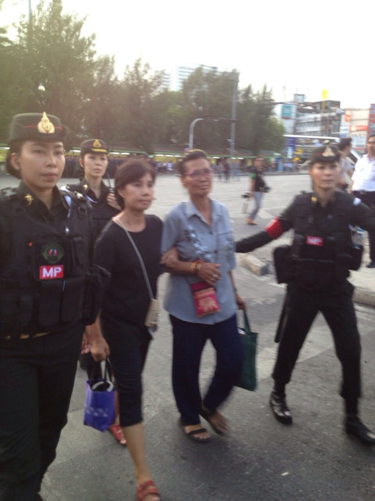 รอบอนุสาวรีย์ชัยฯ