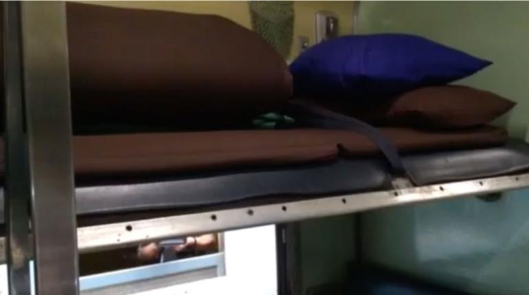 CNN รายงานข่าว ‘น้องแก้ม’ เผยความฝันอยากเป็น แอร์โฮสเตส