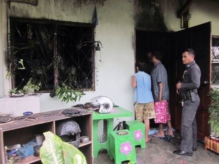 เสียบปลั๊กเครื่องใช้ไฟฟ้าทิ้งไว้