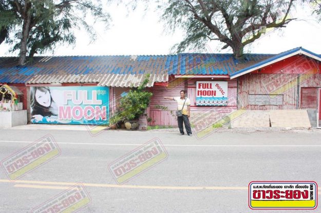 สีกากีบ้านเพมึน ปล่อยปะละเลยก่อสร้างเปิดผับรุกพื้นที่ริมชายหาดทะเล