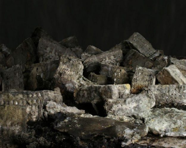 ขนมปังเน่า