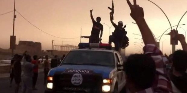 กลุ่มISILยึดโรงกลั่นน้ำมันใหญ่สุดในอิรัก