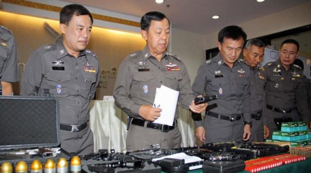 รวบทันควันแก๊งค้าอาวุธข้ามชาติส่งจีน