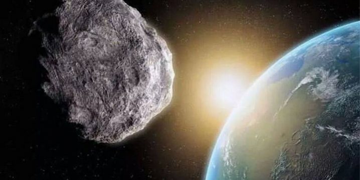 อุกาบาตขนาด 300 เมตรเพิ่งบินเฉียดโลกไป