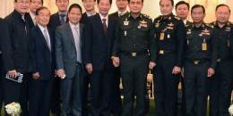 หัวหน้าคสช. ขอนักธุรกิจจีน ประชาสัมพันธ์ ชี้แจงเหตุรัฐประหารในไทย