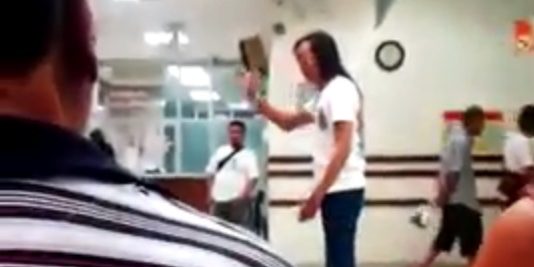 กู้ภัย VS พยาบาล เหตุโรงบาลไม่ยอมรักษาคนเจ็บกู้ภัย VS พยาบาล เหตุโรงบาลไม่ยอมรักษาคนเจ็บ