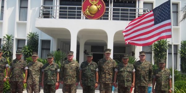 วันคล้ายสถาปนาหน่วยนาวิกโยธิน