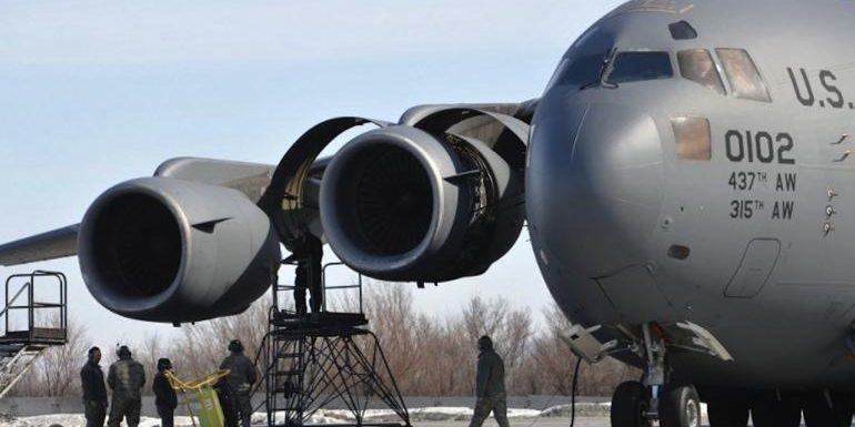 มะกันตั้งข้อหานักธุรกิจจีน แฮกข้อมูลอากาศยานกองทัพสหรัฐฯ