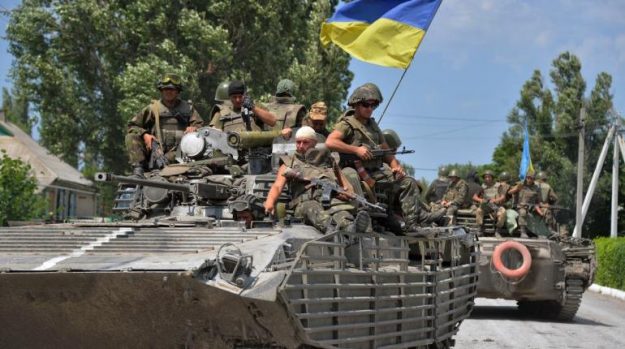 ทัพรบ.ยูเครนอ้าง ทิ้งบอมบ์กบฏดับกว่า 1,000 ศพ