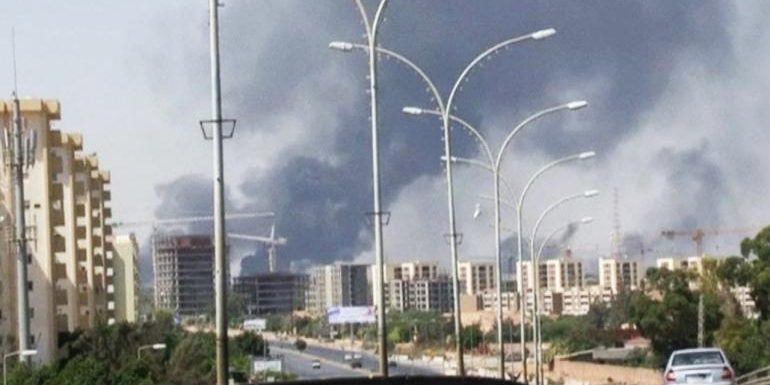 กลุ่มติดอาวุธลิเบียตีกันเอง แย่งยึดสนามบิน ดับแล้ว 7 ศพ