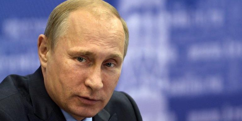 ปูตินสัญญาจะกดดันกบฏยูเครน-ดัชต์เริ่มพิสูจน์บุคคลเหยื่อ 'MH17'