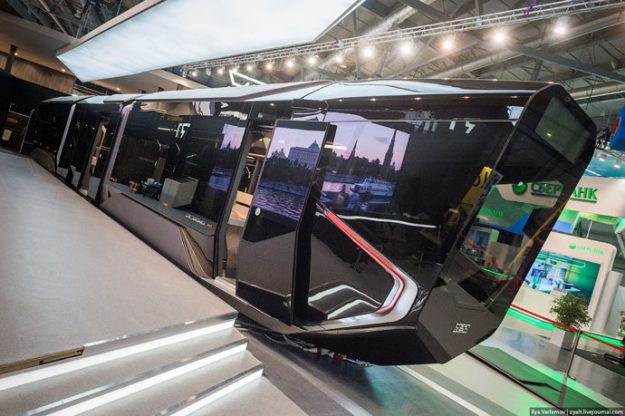 รถรางไฟฟ้า The R1 ของประเทศรัสเซีย