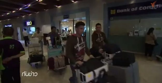 ชาวฟิลิปปินส์นับหมื่นอพยพออกจากลิเบีย หลังเหตุรุนแรงเกิดขึ้นต่อเนื่อง