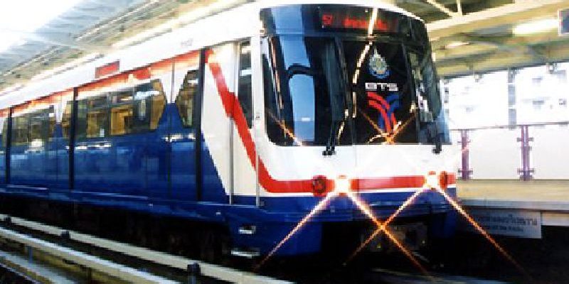 สถาบันราชานุกูล ชี้แจง-เผยหนุ่มในภาพนั่งเก้าอี้สองตัวบนบีทีเอส ที่แท้ป่วยเป็นออทิสติก สถาบันราชานุกูล ชี้แจง-เผยหนุ่มในภาพนั่งเก้าอี้สองตัวบนบีทีเอส ที่แท้ป่วยเป็นออทิสติก