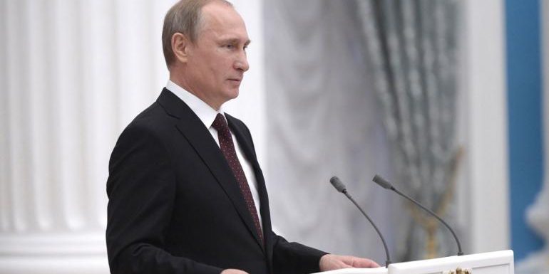 หมีสวนหมัดคว่ำบาตรยุโรป