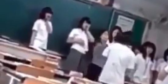 ครูเกาหลี-ลงโทษโหด
