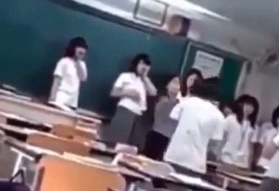 ครูเกาหลี-ลงโทษโหด