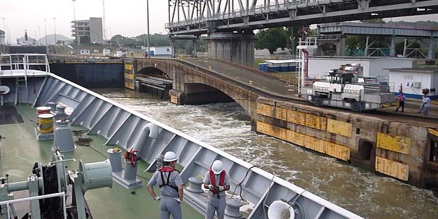 คลองปานามา