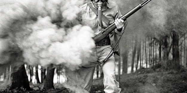 ฝึกการใช้หน้ากากป้องกันแก๊สพิษ