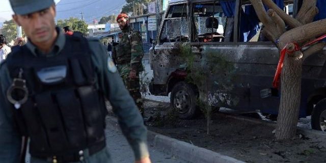 “ตอลิบาน” วางบอมบ์ “รถบัสทหาร”