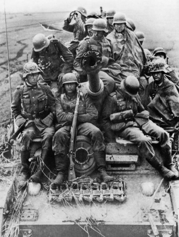 หน่วยแพนเซอร์เกรนาเดียร์ในการบุกรัสเซีย