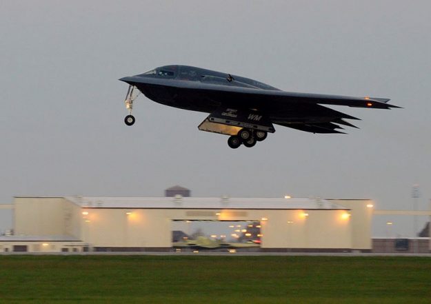 เครื่องบินทิ้งระเบิด