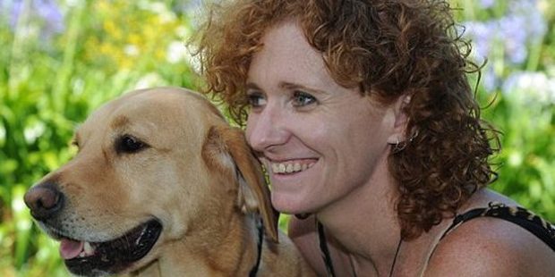 ลิซ่า เรด