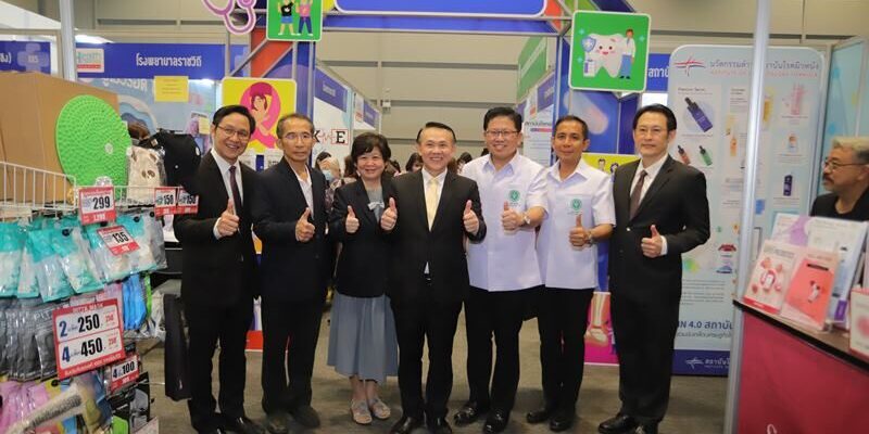 งานเฮลท์แคร์-วันแรก-9